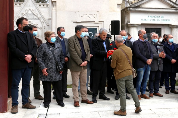 Funeral de Jaime Serra
