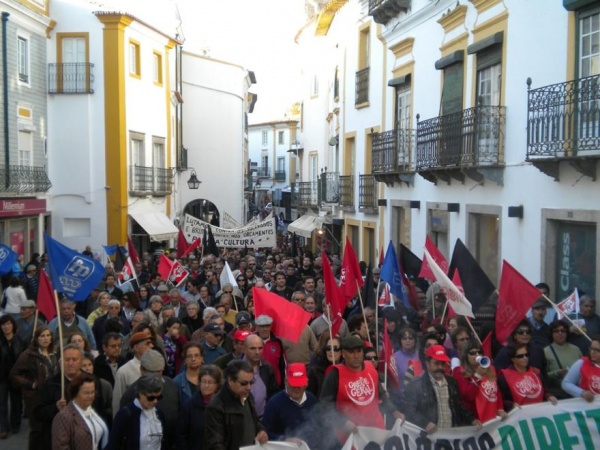 Concentração em Évora