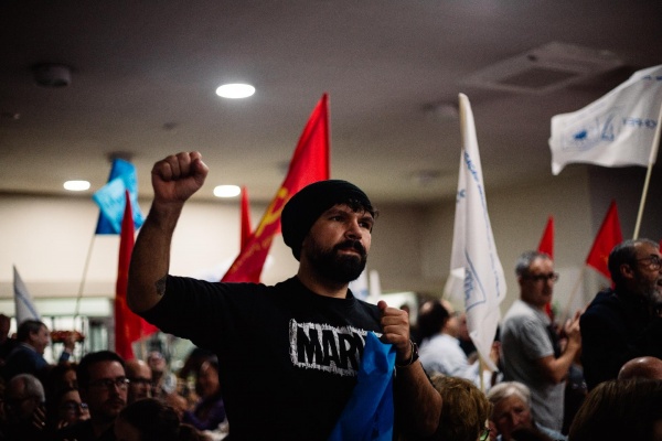 Jantar de fim de ano «É hora de mudar e política» em Braga