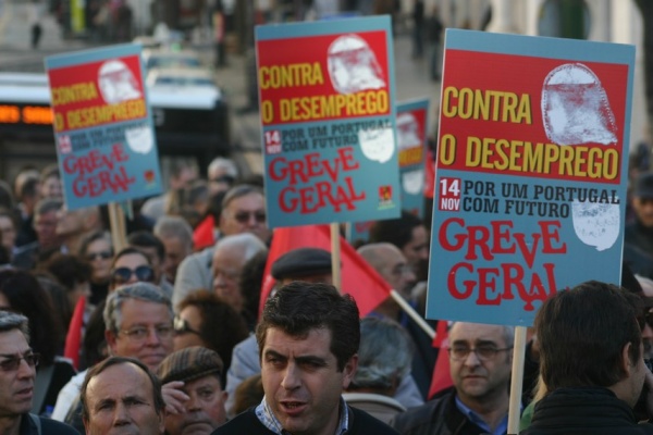 Manifestação "Nem Merkel, Nem Troikas - Não à exploração, contra a colonização" - CGTP