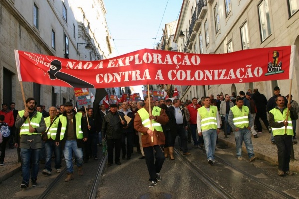 Manifestação "Nem Merkel, Nem Troikas - Não à exploração, contra a colonização" - CGTP