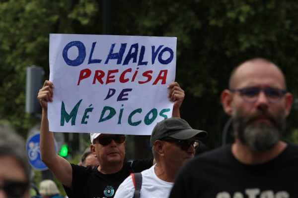Marcha pelo direito à saúde «Mais SNS, Melhor Saúde», Lisboa