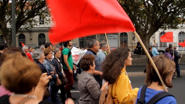 Marcha por Abril contra a exploração e o empobrecimento