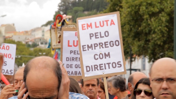 Marcha por Abril contra a exploração e o empobrecimento