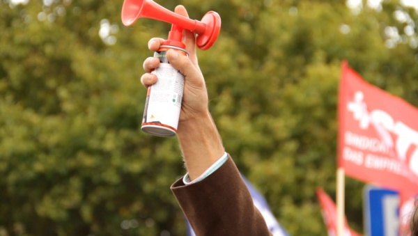 Marcha por Abril contra a exploração e o empobrecimento