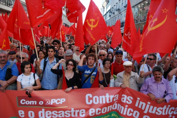 PCP junta mais de 5 000 em Lisboa contra as injustiças