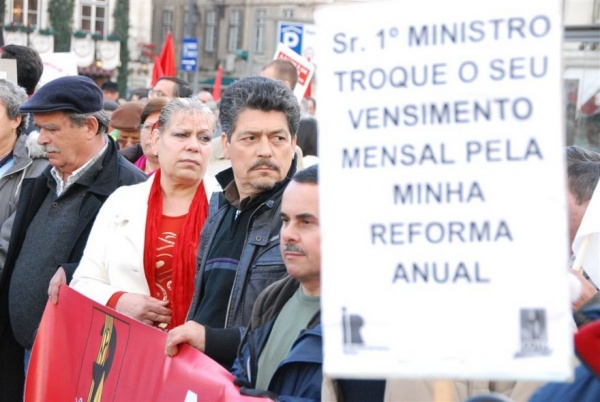 Reformados, Pensionistas e Idosos em Luta -  Manifestação em lisboa