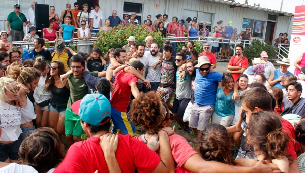 Saudação aos construtores da Festa do «Avante!» 2015