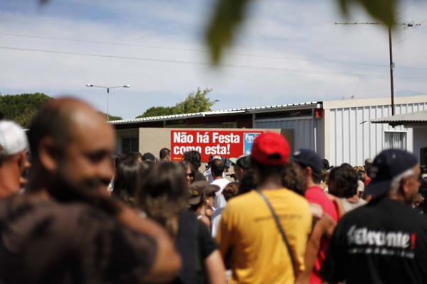 Secretário-Geral saúda os construtores da Festa do Avante!