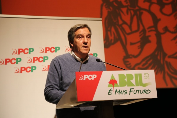 Sessão «25 de Abril uma Revolução libertadora e emancipadora. Abril é mais futuro!»