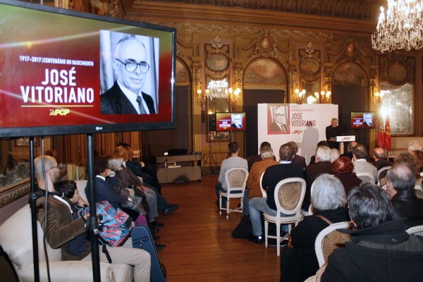Sessão Evocativa do Centenário do Nascimento de José Vitoriano