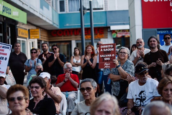 Tribuna Pública «45 anos pelo direito à Saúde. Defender, reforçar e valorizar o SNS!»