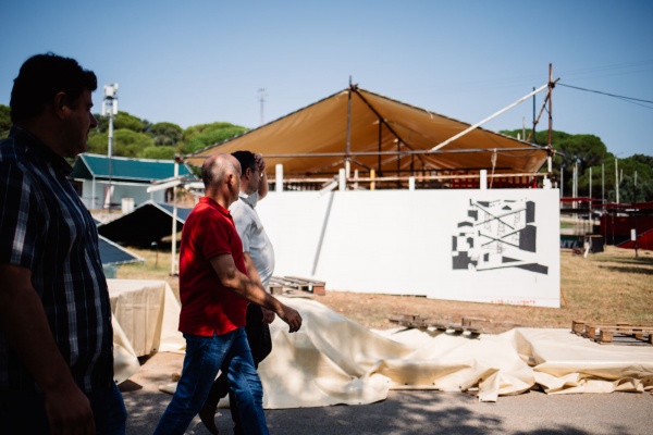 Visita ao espaço da Festa do «Avante!»