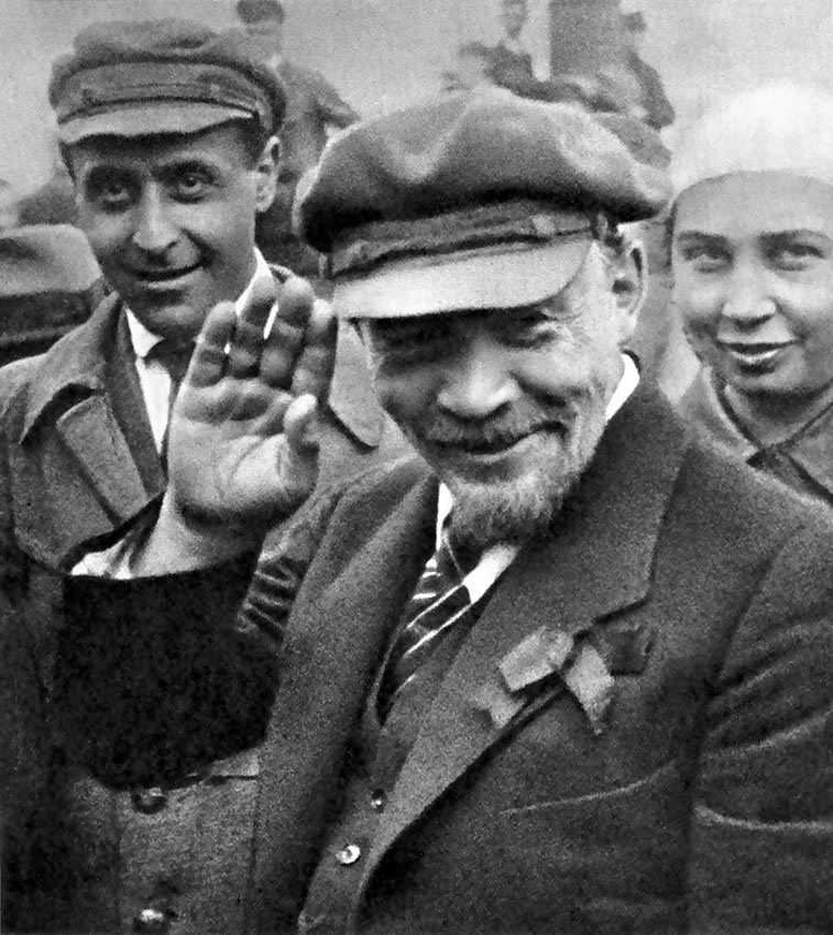 Lénine nas comemorações do 1.º de Maio de 1920